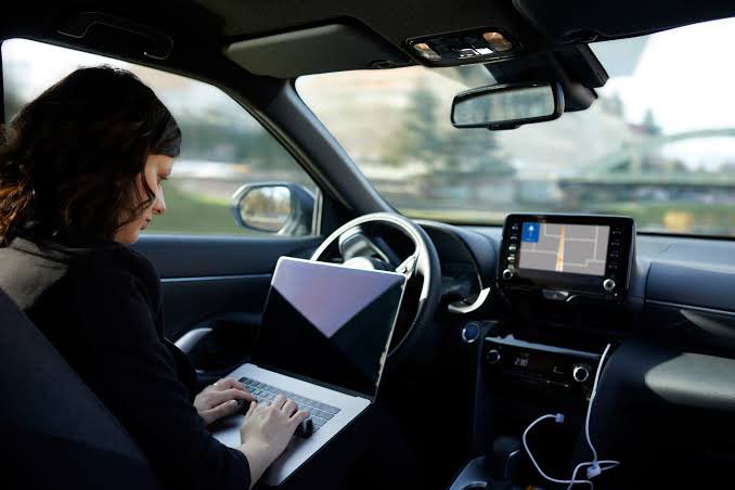 DonVickWine's tweet photo. Get ready for a realistic future with existing technologies like #self #driving #cars, #virtual #reality, 3D printing, and #renewableenergy. The future is now, and it's more exciting than ever before! #FutureTech #Innovation #ExistingTechnologies #foryou what’s your tech on this? https://t.co/0muzFNNF5P