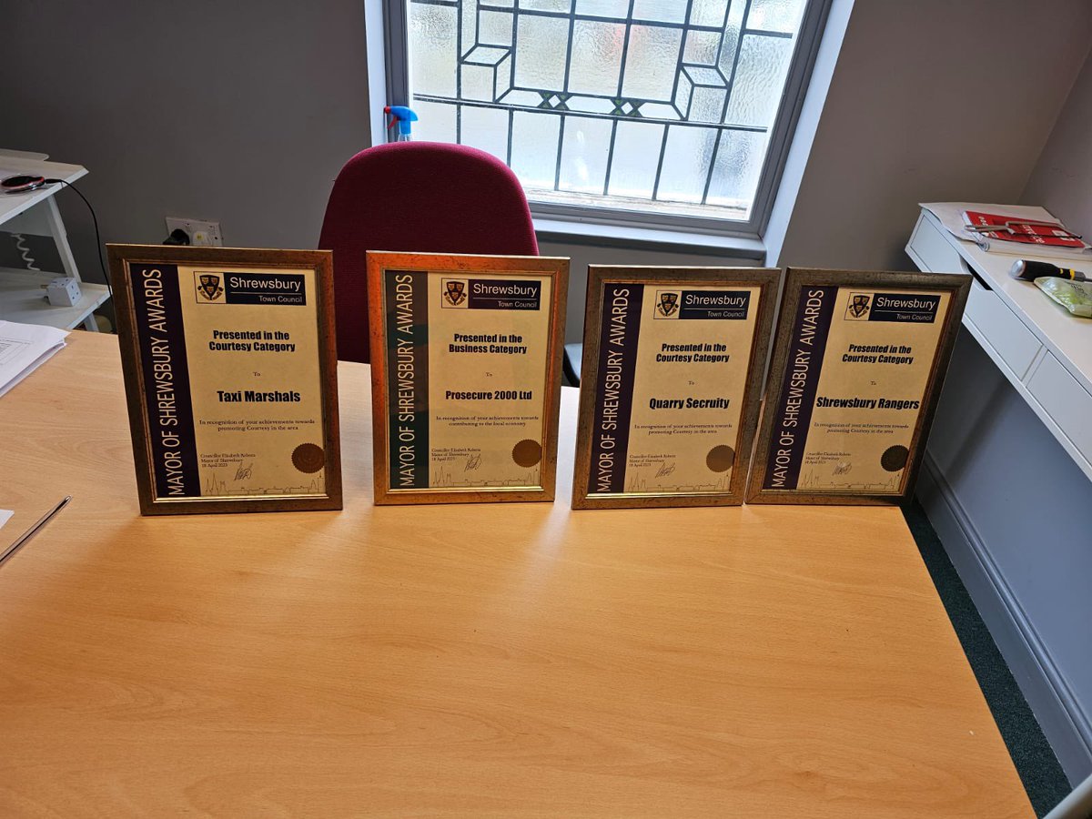 prosecure2000's tweet image. Quite a trophy haul! 
Lovely evening @theatresevern for the @ShrewsburyTC #MayorsAwards. Thank you to everyone involved and here’s to another successful and rewarding year in our home town. #Humbled