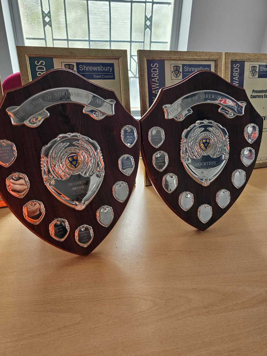 prosecure2000's tweet image. Quite a trophy haul! 
Lovely evening @theatresevern for the @ShrewsburyTC #MayorsAwards. Thank you to everyone involved and here’s to another successful and rewarding year in our home town. #Humbled
