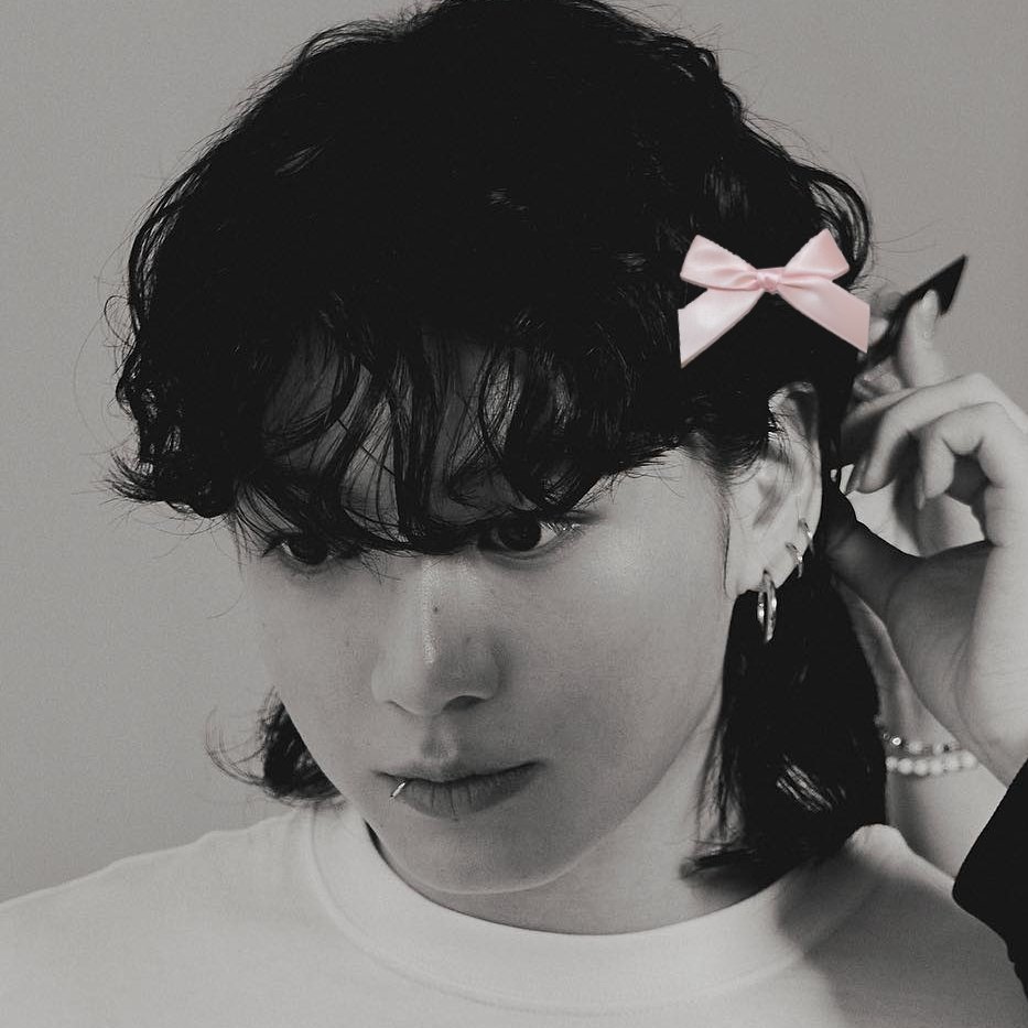 👼🏻🎀 tweet media