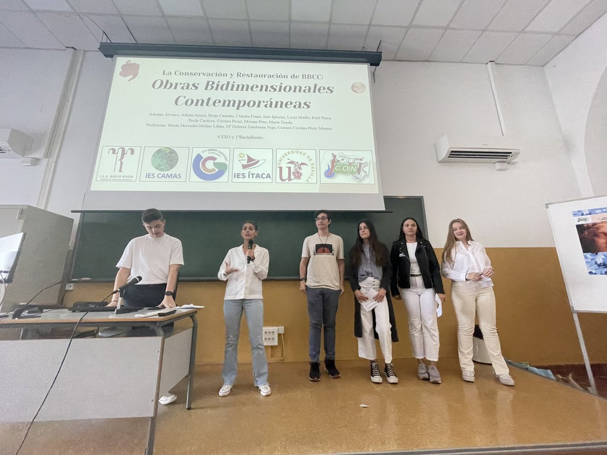 JconInv's tweet photo. Filtros de agua, conservación del patrimonio, robótica en educación @fgeoehisUS @iesitaca @IESMartinRivero @InvestigaUS  @ies_grancapitan https://t.co/0CdYVuPkQE