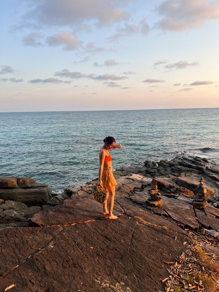 Bieordinary22's tweet image. รีวิวเกาะกูดจาก คหสต ย้ำความเห็นส่วนตัว และจากที่คุยกะชาวเกาะมานิดนึง บอกก่อนว่าเกาะกูดถ้าเทียบกับเกาะหมากกับเกาะช้าง เกาะกูดยังมีไม่ได้มีโรงแรมใหญ่ๆ มากเหมือนเกาะอื่น แต่ธรรมชาติดีมากมีครบทะเล น้ำตก ปะการังน้ำตื้น ขี่มอไซได้อย่างสบายใจ(1)