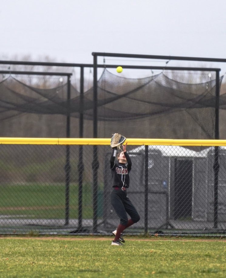 Game day! Your Titans head to Gates Chili for a divisional matchup today at 5pm. Come out to support Jenelle Staples and the rest of the girls! <a href="/greecearcadia/">Greece Arcadia HS</a> <a href="/pickinsplinters/">Paul Gotham</a> <a href="/primetime585/">Darmadi P I J A T M A L A N G</a> <a href="/arhstitantv/">TitanTV</a>