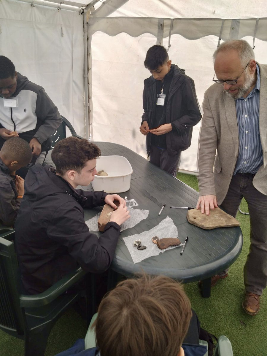 mgs_1515's tweet photo. Today 8W are visiting Blackden Trust, the home of Alan Garner. This is part of their enrichment course, Stars and Stones. The Blackden grounds have been inhabited continually by people since the Stone Age. #blackdentrust @BlackdenTrust https://t.co/H8tiNKqoA1