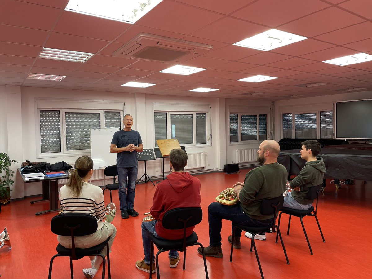 Monday morning masterclass for some of my students with the one and only! David King. Such an inspiration and happy I could share this with my students in Sion