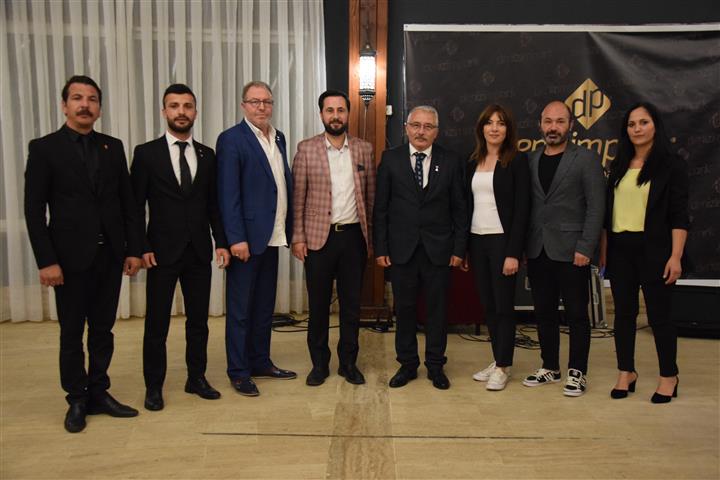 ANAP VEKİL ADAYLARINI TANITTI antalyaningundemi.com/anap-vekil-ada… 
<a href="/KansuAlihan/">Alihan Kansu</a> 
#ANAP #Antalya #Anavatanpartisi #milletvekili #secim