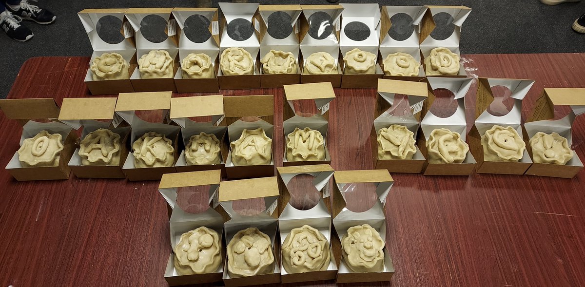 BrocklebysPies's tweet image. It was a pleasure teaching Oakham and Charnwood Young Farmers how to make an authentic Melton Mowbray Pork Pie last night.  We hope you had a great time!

#youngfarmers #porkpie #groupclass