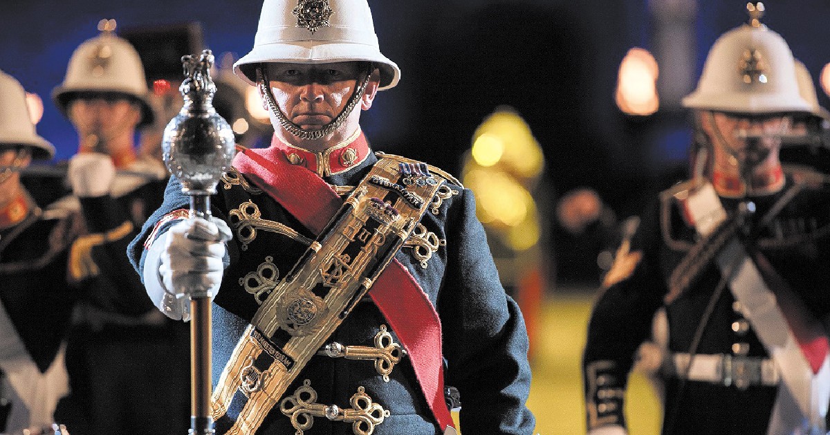 🎆 EDINBURGH TATTOO 🏰
Sat 19 August - 3 days from £319pp
Experience one of Scotland's greatest events, and become immersed in an evening of music, ceremony, theatre and dance like no other.
Find out more: eastyorkshirebuses.co.uk/edinburgh-tatt…