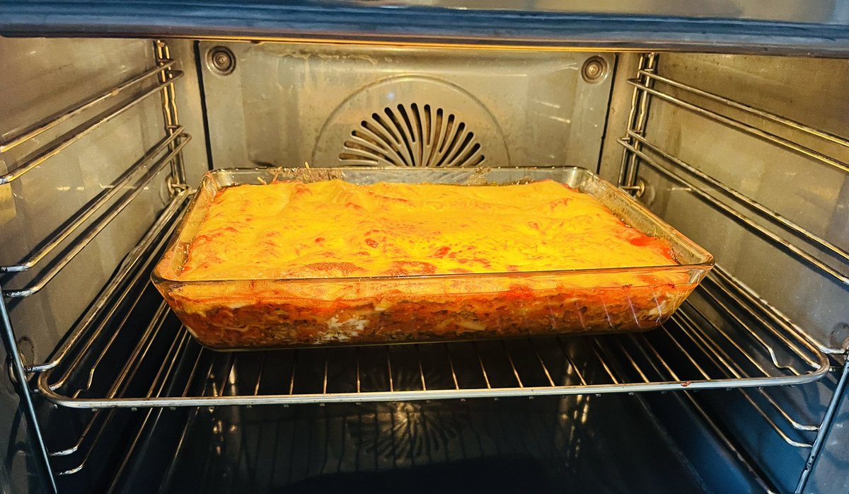 Heute kommt der Kindergartenfreund meines Sohnes, beide sind mittlerweile 18, wohnen voneinander weit entfernt, sind aber immer noch beste Freunde. 🥰