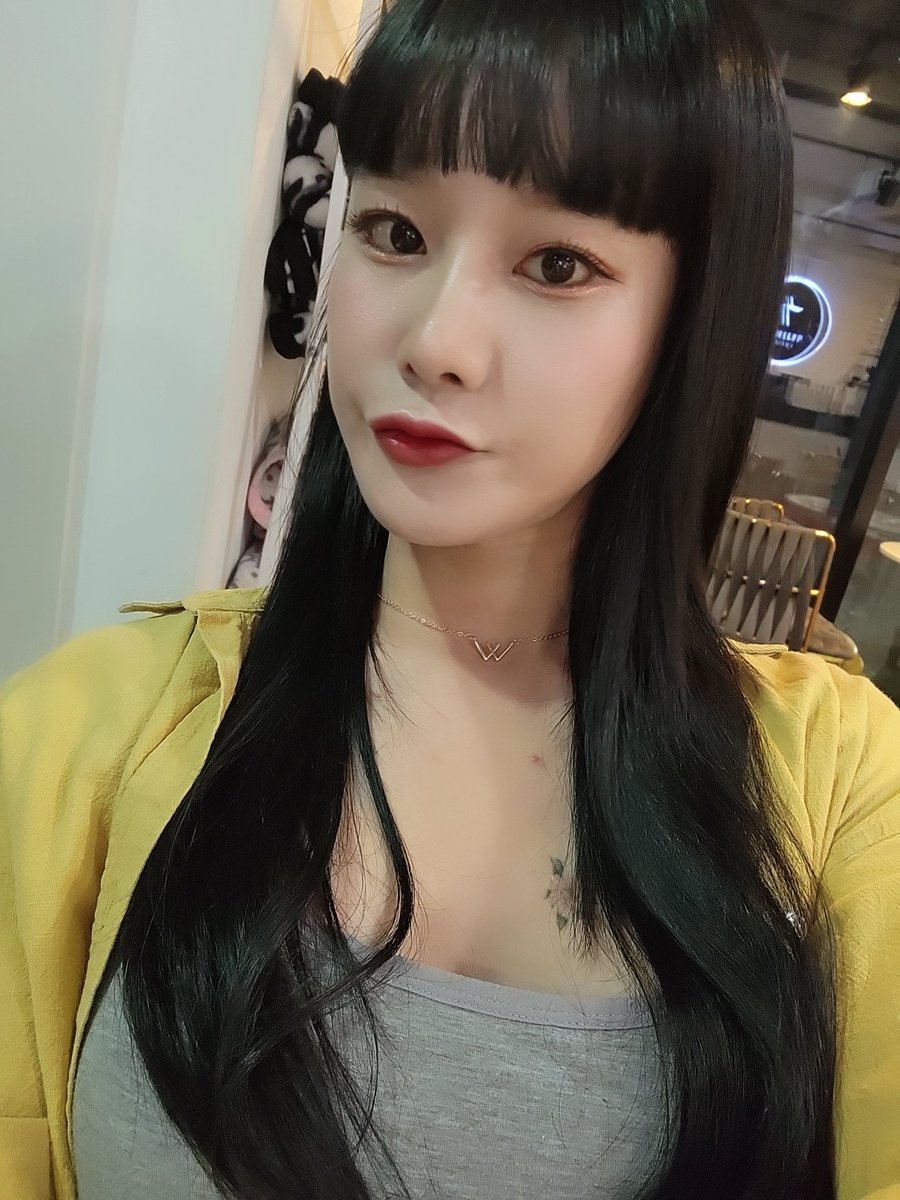 min9066's tweet photo. #트랜스젠더 
같이 놀랭? 😁
퍼펙트 주대문의 ⭐ https://t.co/Tk0CMDyXR1
