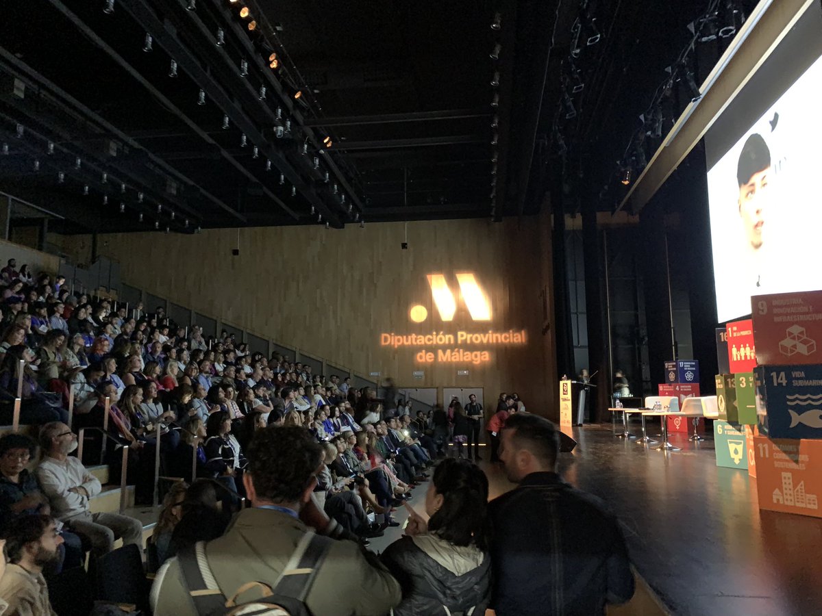 FactoriaF5's tweet photo. Impresionante segunda jornada del VII Encuentro de Escuelas de Segunda Oportunidad compartiendo compromisos y experiencias. Prioridad dada a la palabra de las y los jóvenes #creatucamino @E2OEspana https://t.co/yOjPEwN21d