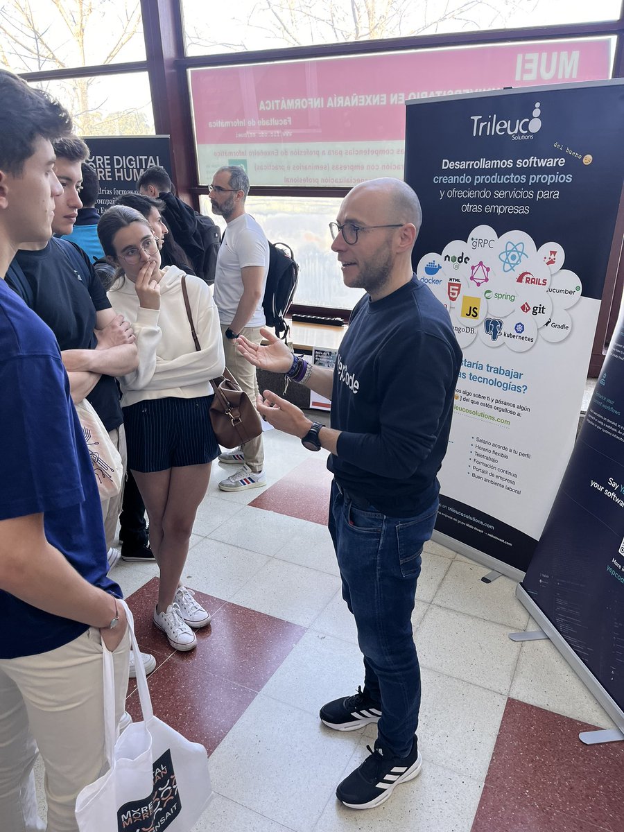 mmuino's tweet photo. What a pleasure to be in the university where you have studied, to spread to all the students what we may offer from @yepcode_io and @trileuco 👩‍🎓➡️👩‍💻 https://t.co/RNcglRGeLo