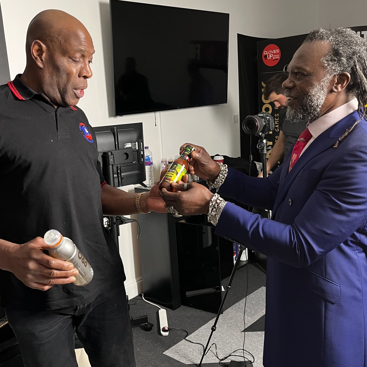 FOTIPodcast's tweet photo. When #LEGENDS collide! 

#linkinbio👆 for full episodes OUT NOW!

The last couple of podcast recordings have been AMAZING and @SkyJohnnyNelson  &amp; @JamieLukeJewitt  have some exciting guests to come in our final 2 episodes of Season 1 (penultimate episode announcement tomorrow) https://t.co/oswpDc2k8s
