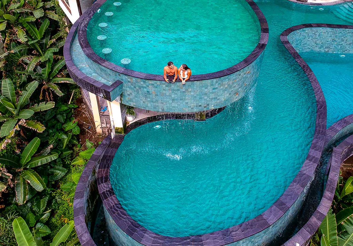 passportnstamps's tweet photo. Flying out from Bali after two fantastic months!

We thought a lot that Bali might have been our last destination in Asia, the right place to stay longer enjoying our Nomadic Journey.

We summarised our experience in a few pros and cons of visiting Bali!
https://t.co/NlehDISPIj https://t.co/imbFqhWxDV