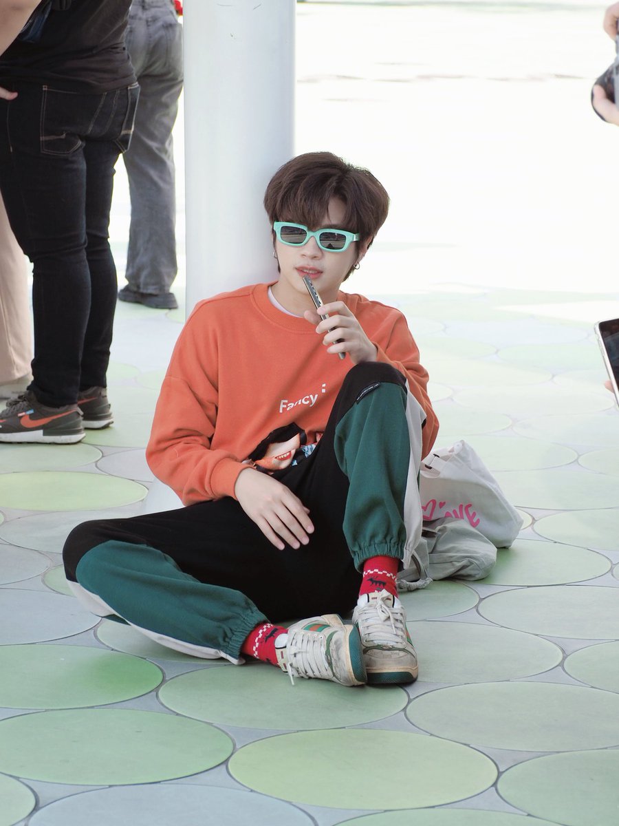 Namwahn14's tweet photo. คิดถึงจัง บอกดัง ๆ ให้ถึงหูแปลน💚 #คนของแปลน #Plan #Rathavit https://t.co/UWlJJAfM3N