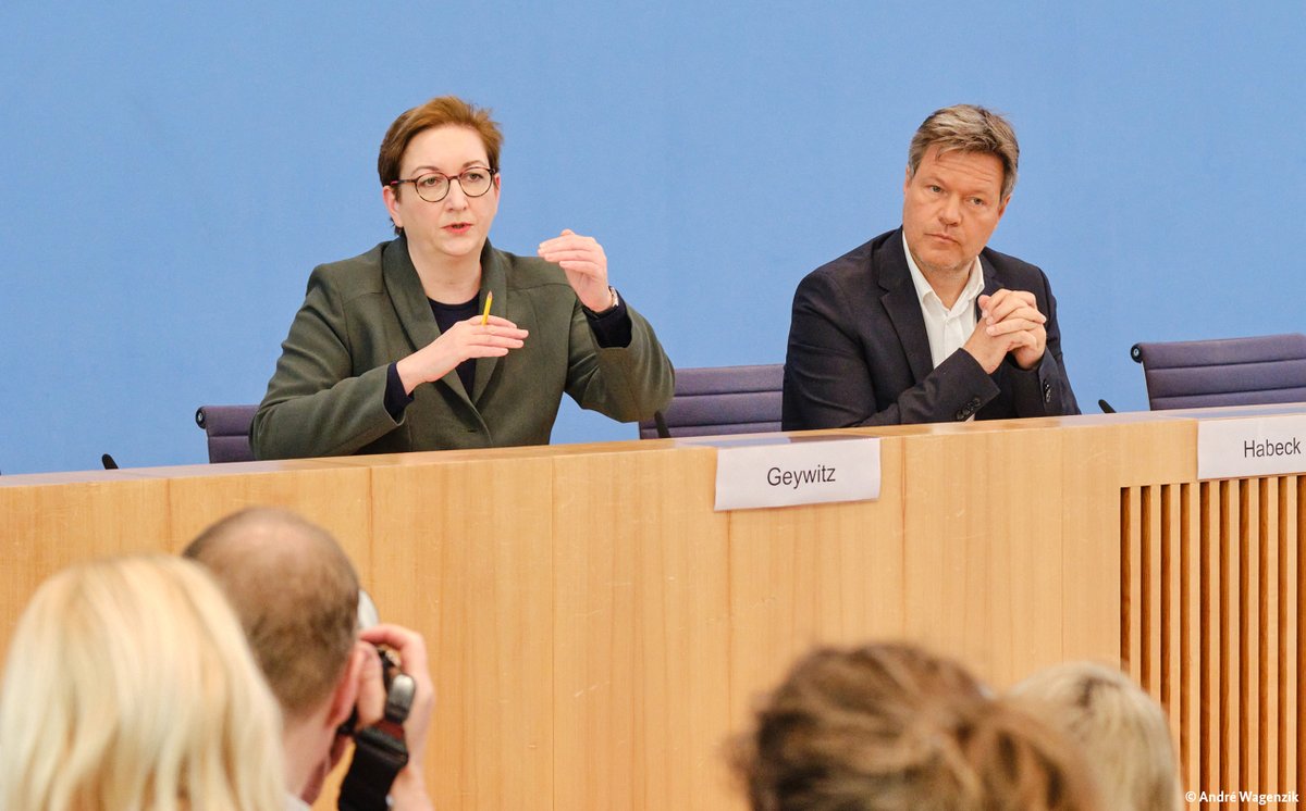 Bundesbauministerium tweet media