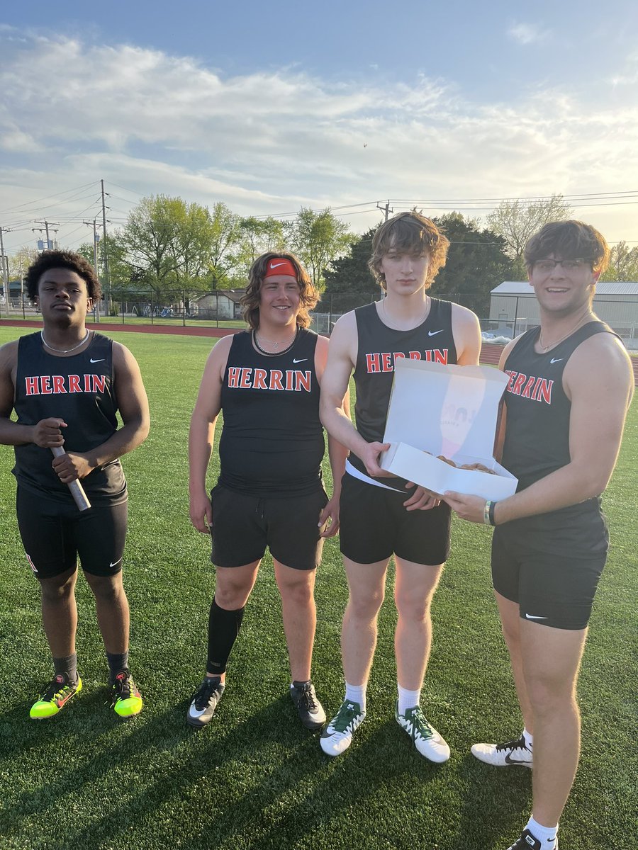 DUQUOIN TRACK&FIELD tweet media