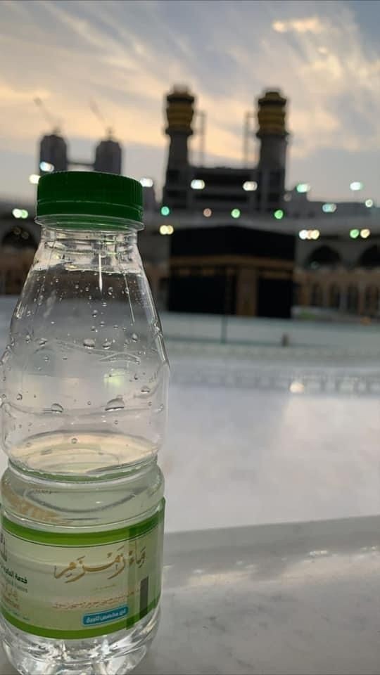 Roza iftar karwane wale ko roza rakhne walo ke barabar sabab milega Allah hum sab ko roza iftar karwane ki taufeek ata kare.🤲😍
#نماز_قائم_کرو