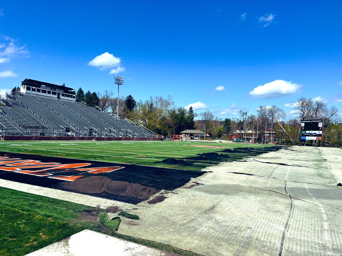 CoachColemanHC's tweet photo. It’s Good to See Construction…
Cause that genuinely means something EPIC is Coming Your Way 👀👀👀
#JacketUp 🧡🖤 https://t.co/HwRLr3W68G