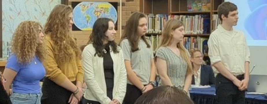 OxfordVirtual's tweet photo. We are excited to recognize our Lighthouse Chapter of the National Honor Society inaugural inductees! These students have dedicated themselves to service, leadership, and scholarship. So proud of them! #TeamO https://t.co/0mH5OSN8YP
