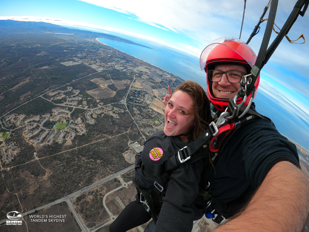 MontereySkydive's tweet photo. Live a life where you never have to say, “It could’ve been me.” 

Save $25 on a weekday 18,000-foot skydive in April

https://t.co/1Dlf5xU3U1 https://t.co/xYxoHQJtOG