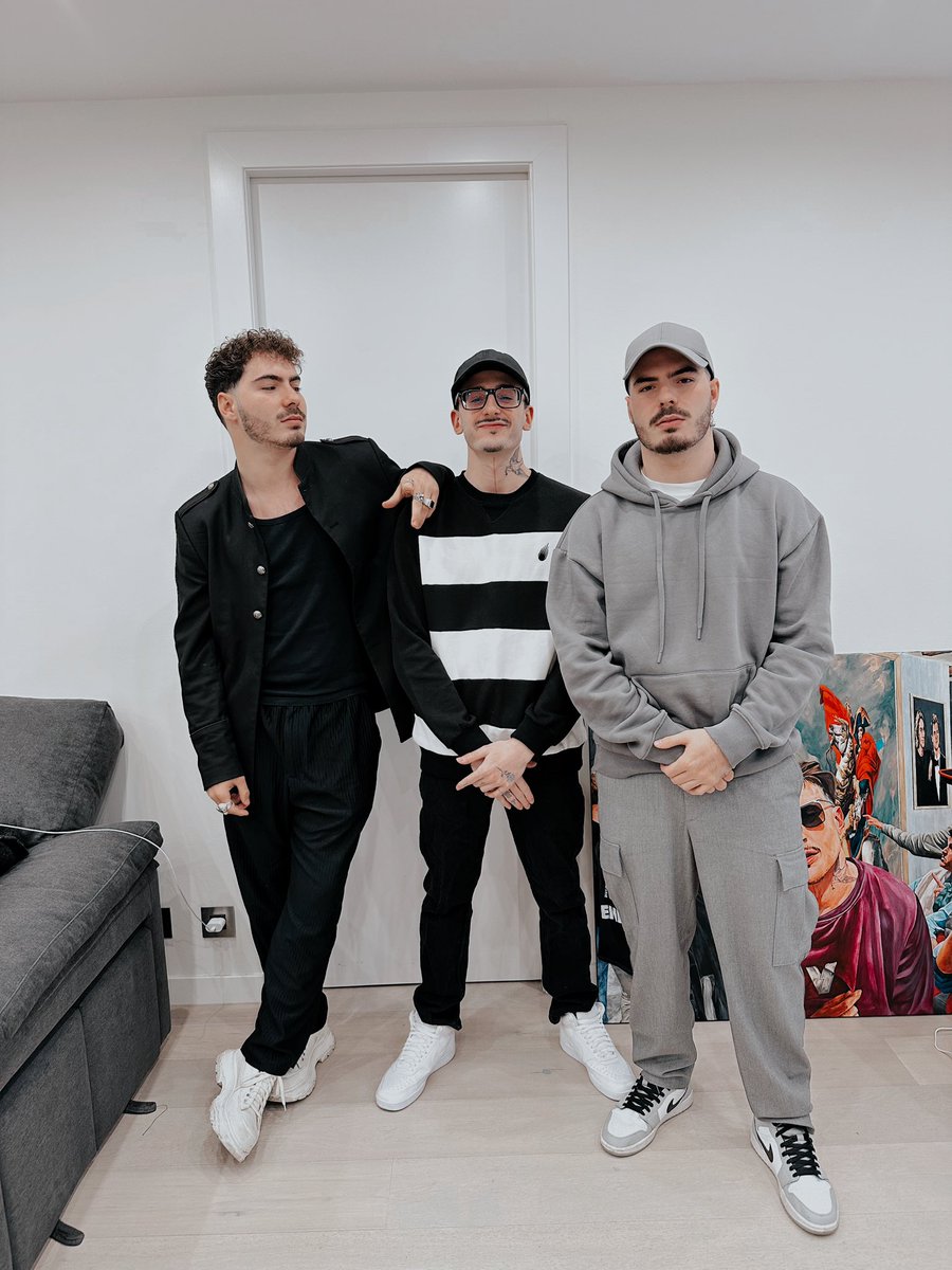 rickyedit's tweet photo. gemeliers y tal.
ya en directo. https://t.co/xkXJISi71R