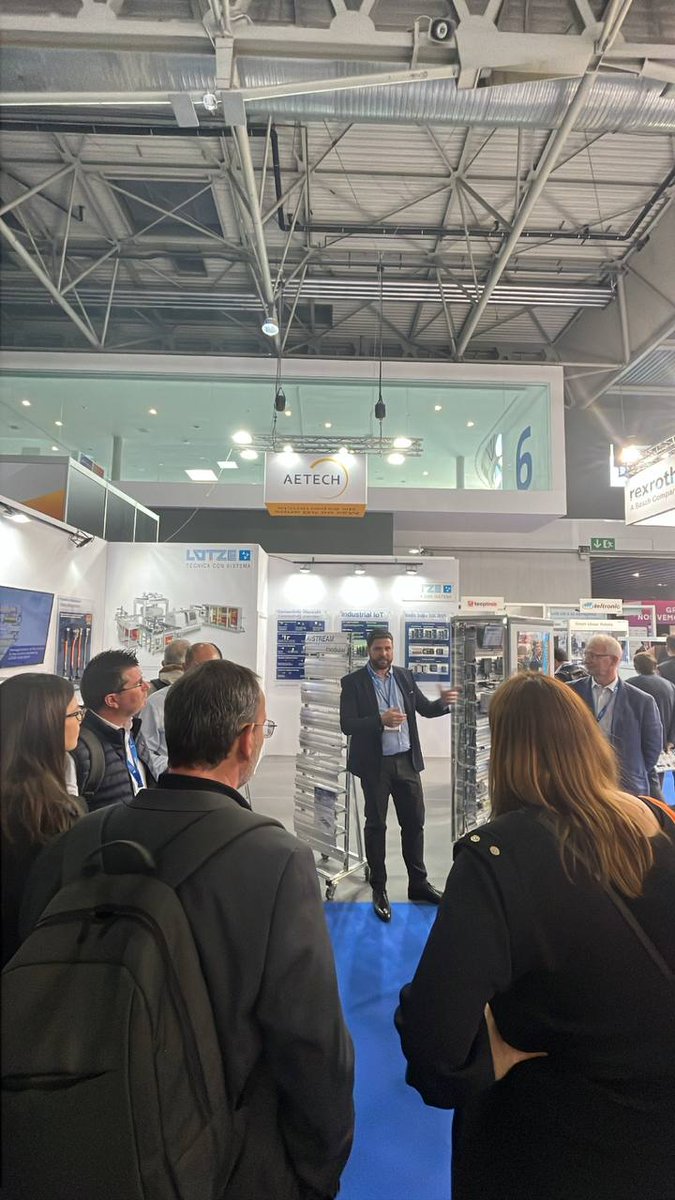 packcluster's tweet photo. 📢Celebrem l’@AdvanFactories amb tour #Innovation on hem visitat els stands dels membres del clúster #IMES3D @IrontechGroup #lutze @taismartfactory https://t.co/dQvCaEISej