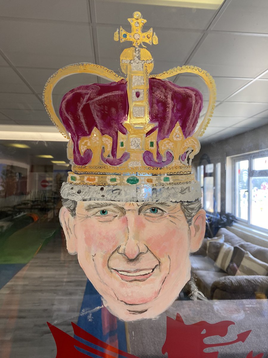 Started painting the museum windows today. Getting a likeness and work is in progress!! #southwalesaviationmuseum #artsiân #artist #residentartist #KingCharlesIIICoronation #coronation #coronationart #welshartist #wales