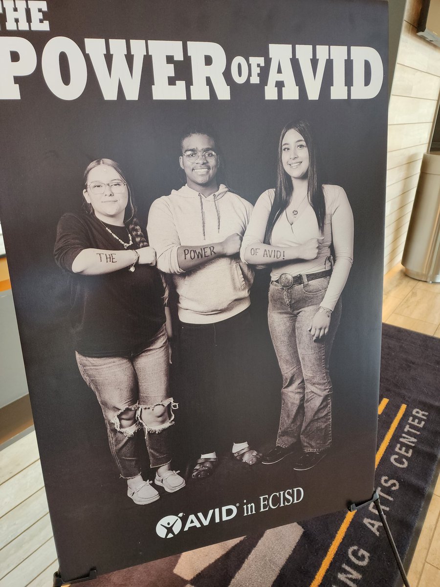 I had the honor of teaching these kids for my last 3 years at PHS.  They are an amazing group of young adults. I'm so excited to see what they bring to the world! Thank you so much for teaching me,  I hope you all know how proud I am of you!! #turnerdoesavid #thepowerofavid