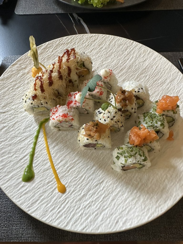 So Abendessen ist gerichtet 🍣