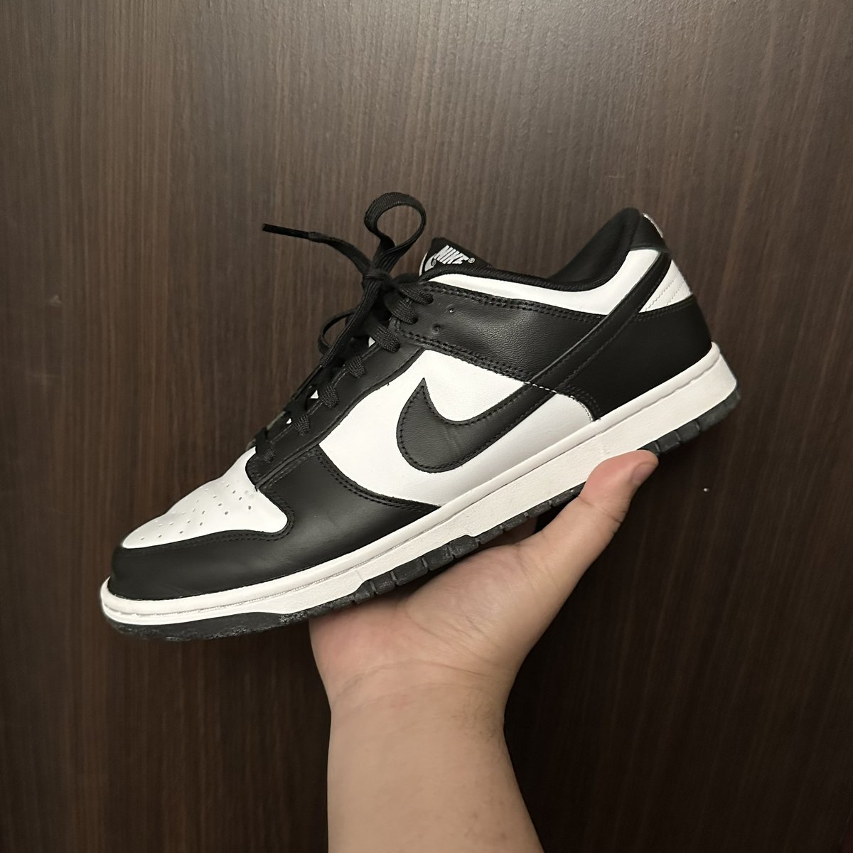 kbeastmode1's tweet photo. @atmos_usa I would wear my Dunk low panda, easy to match on every outfit sz 11.5 #atmoscollectorsclub  #atmosweb https://t.co/INQ84efBpm