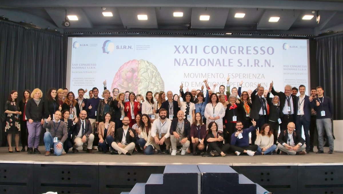 simfer's tweet photo. Anche la nostra presidente 👩‍⚕️  Giovanna Beretta presente al congresso @SIRNit che si è appena concluso a Riva del Garda. ⛵ Nella foto, tra gli altri, con il presidente Sirn Mauro Zampolini 📷 e con il presidente eletto Antonio De Tanti. 📷 https://t.co/5AZQzMKiI3
