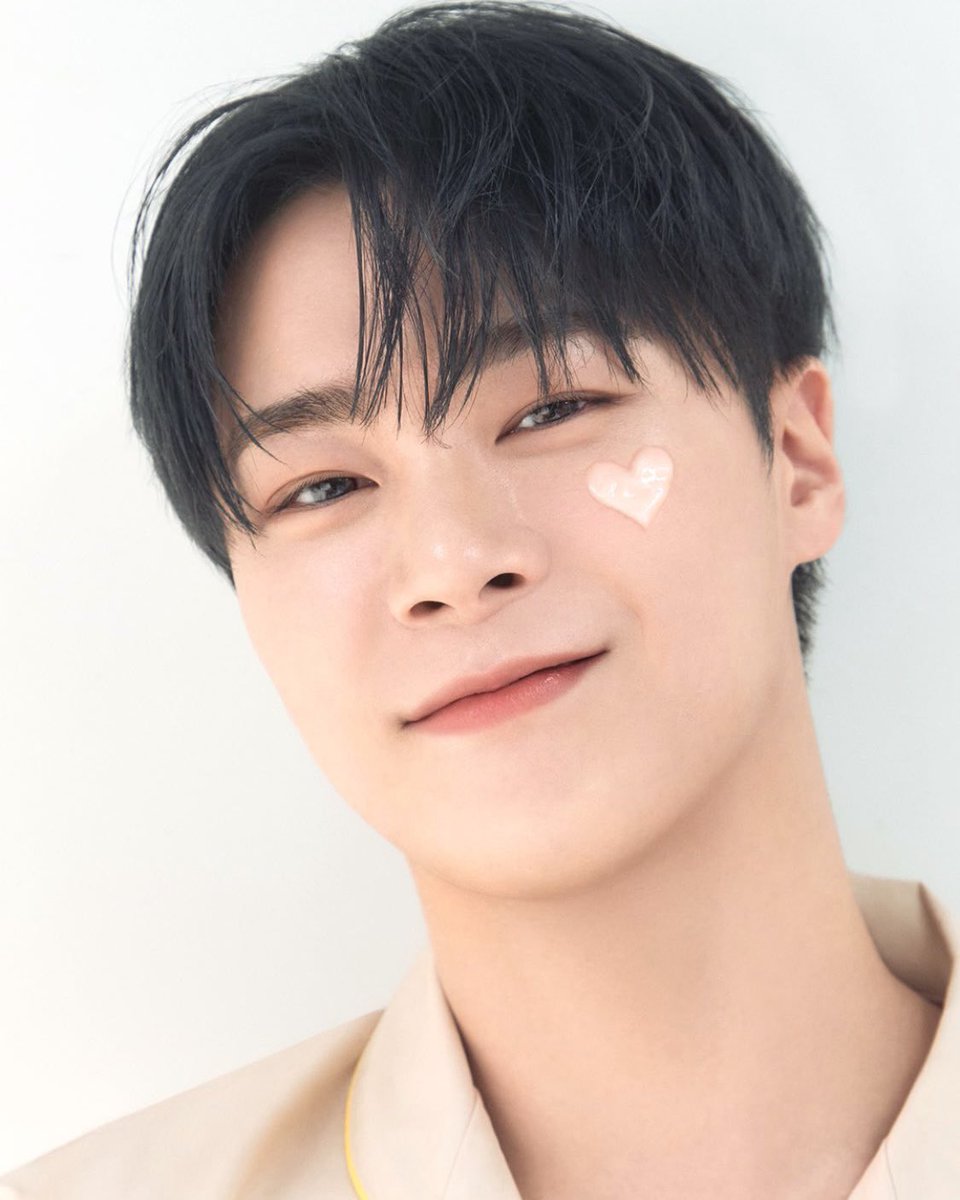 suho_jinyoung's tweet photo. rest in peace moonbin, i will always love you 🤍 https://t.co/aSoxQFJ7iy