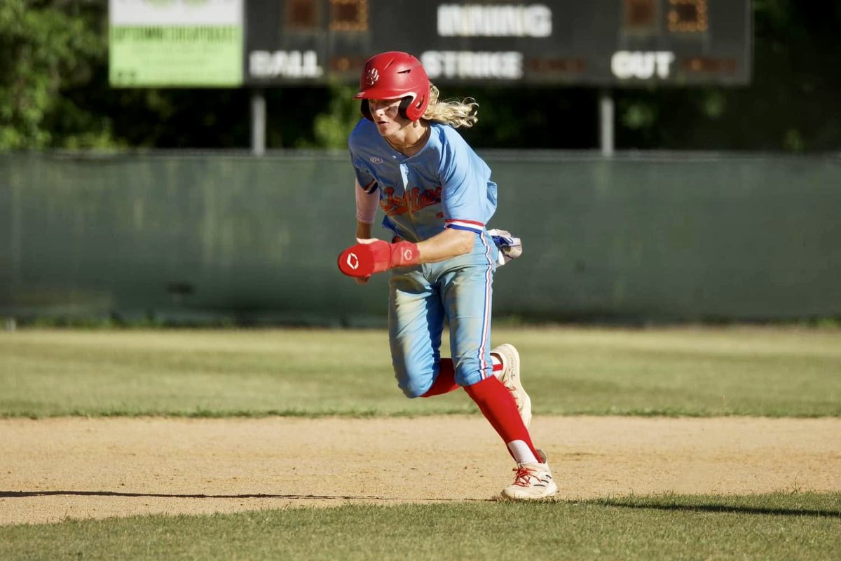Gateway Quarters W over Baldwin. Semis tomorrow at The Stadium 🐺🐾⚾️
