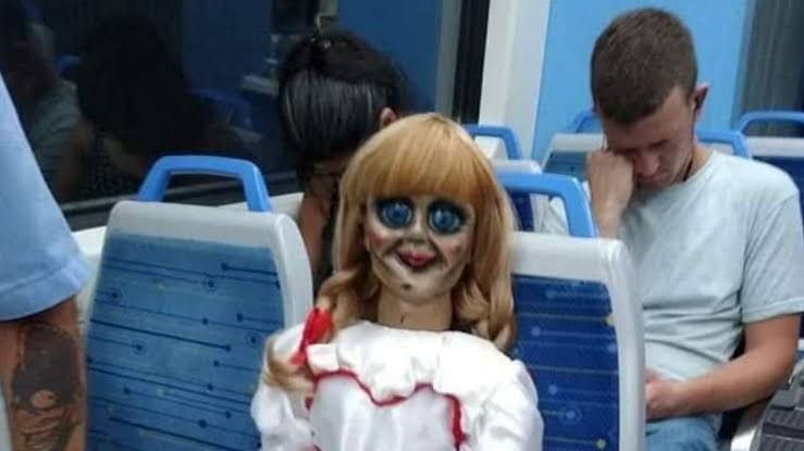 WeraAnabelle's tweet photo. Cuando el metro no sirve y tengo que irme en camión https://t.co/ICPdEbAEa6