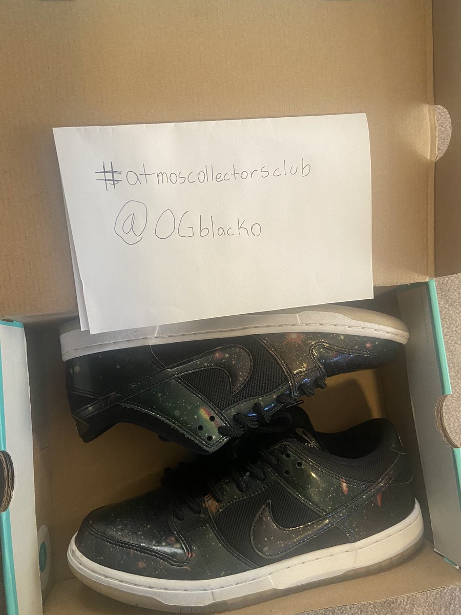 OGblacko's tweet photo. @atmos_usa Would definitely be rocking these to the young nudy concert since it falls on the same day these originally dropped 4/20 and were my first ever dunk. #atmoscollectorsclub #atmosdc https://t.co/NHPAyfv4ZE