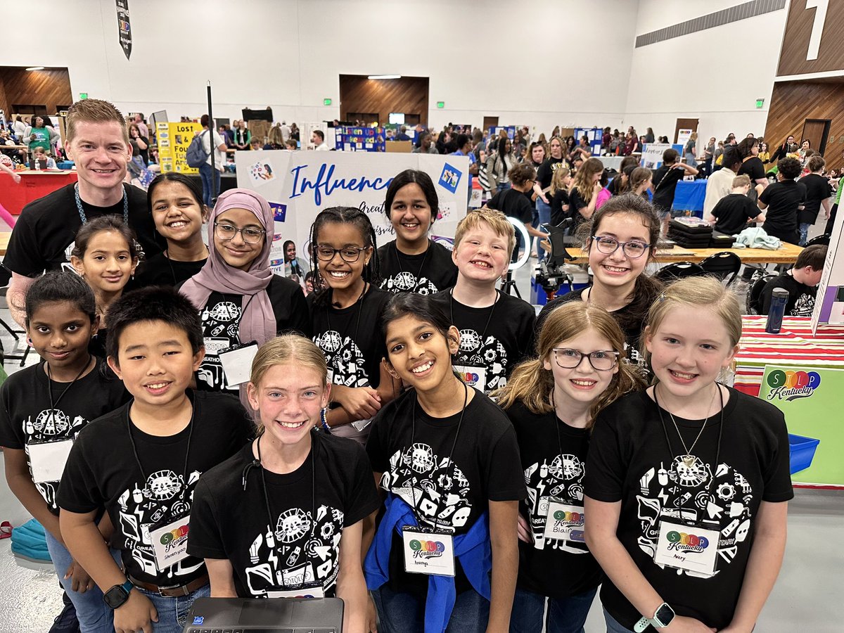 MrIceClass's tweet photo. The @GreathouseLions #Influencers just made it to Level 3 in @STLPKentucky competition. #GreatHouseGreatWork https://t.co/lZIzgqrSoC