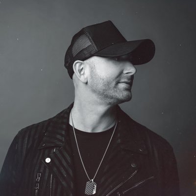 It’s been 10 years since <a href="/timhicksmusic/">Tim Hicks</a> released his debut album "Throw Down."

The country superstar will join us around 8:40 a.m. to tell us about a deluxe remastered edition of it coming out tomorrow.

TUNE IN: youtube.com/live/jJNjHdLlx…