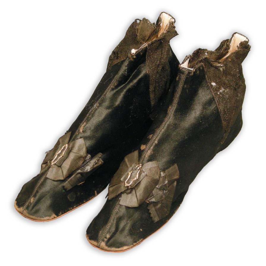 These silk, French-made ankle boots belonged to Emily Donelson, who served as White House hostess during President Andrew Jackson's administration after his wife Rachel Jackson died in 1828. As Rachel Jackson's niece, Donelson wore these in a stage of mourning. #NationalFeetWeek