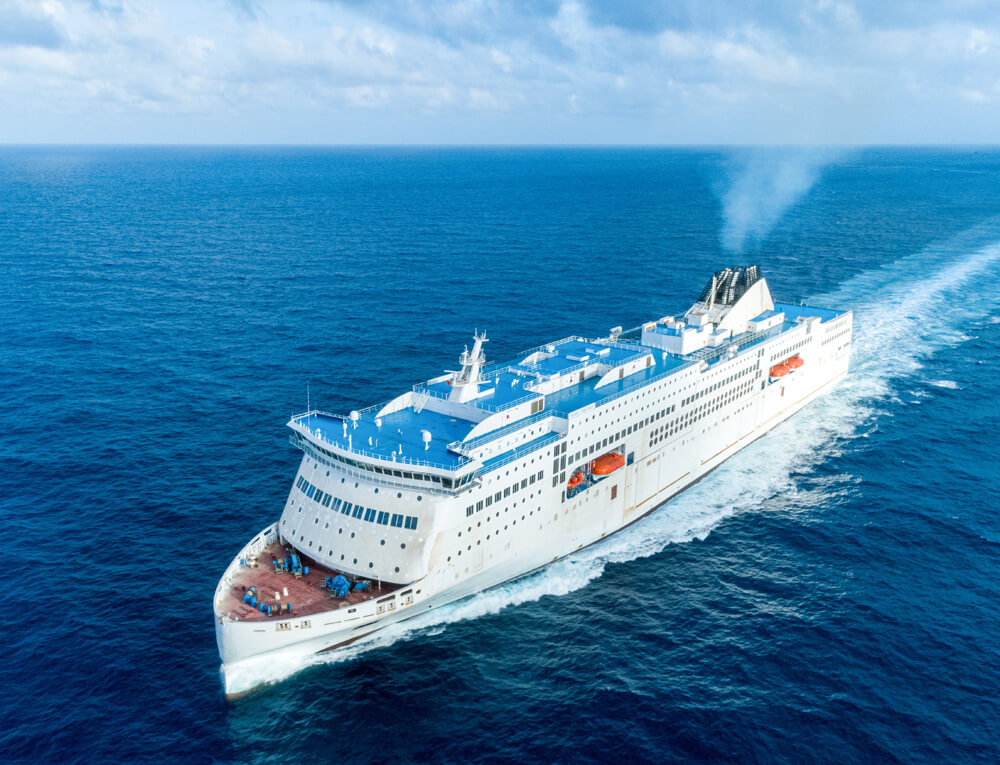 ShipXplorer's tweet photo. Italian ferry operator Moby took delivery of the largest passenger ferry in the world, the RoPax Moby Fantasy.
Read more on our blog!🚢: https://t.co/yL75R8EXOx
#Moby #MobyFantasy #ShipXplorer #Blog https://t.co/ol2a8736PA