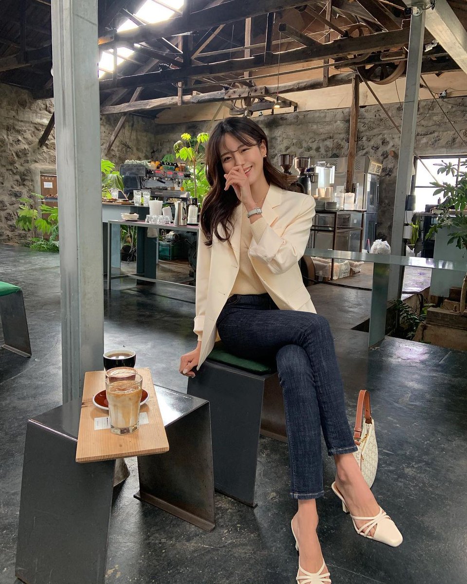 cxsmics's tweet photo. ㅤㅤ
ㅤㅤㅤㅤㅤㅤㅤㅤㅤㅤㅤ% ❪.'𝖻𝗼𝘂𝗻𝖽'.❫ 𝗍𝗈 
ㅤㅤㅤㅤㅤㅤㅤㅤㅤㅤㅤ♡ ❜ 𝖿𝖺𝗅𝗅 ꤯𝗇 𝗅𝗈𝗏𝖾.
ㅤㅤ https://t.co/oBMN2Ng8D4