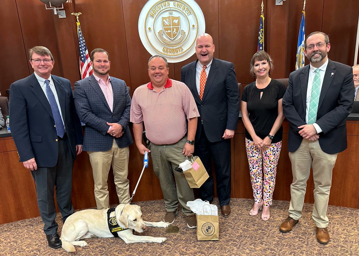 VoteDanPerdue's tweet photo. We had a few special guests at last night's meeting. The first was Pastor Joel Davis and representatives from the WR 100 Interest Group. We also had Sgt. Benji Lashley and K9 Jobi, who  is one of only a few electroic detection K9s in the state and works in our Juvenile Division. https://t.co/tYo5PXQrS8