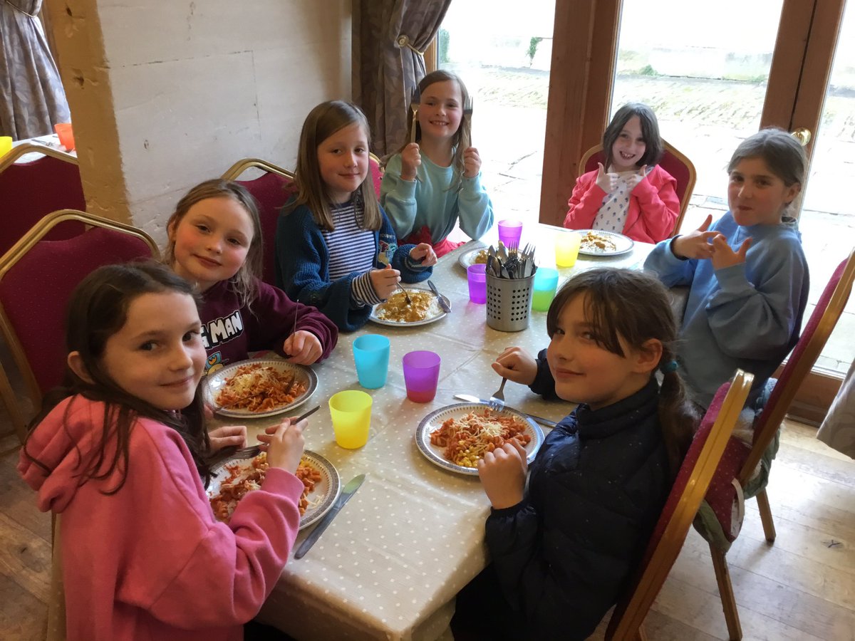 MrsBarratt tweet media