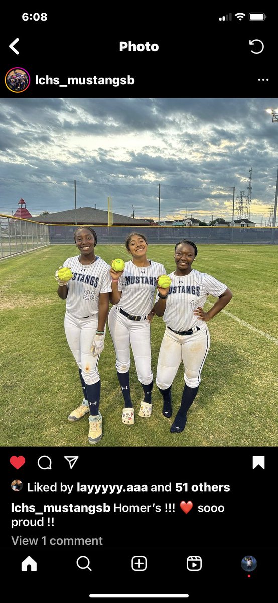 Let's Goooo!! 💪🏾💪🏾<a href="/LCHS_MustangSB/">Lamar Consolidated HS Softball</a> #softball