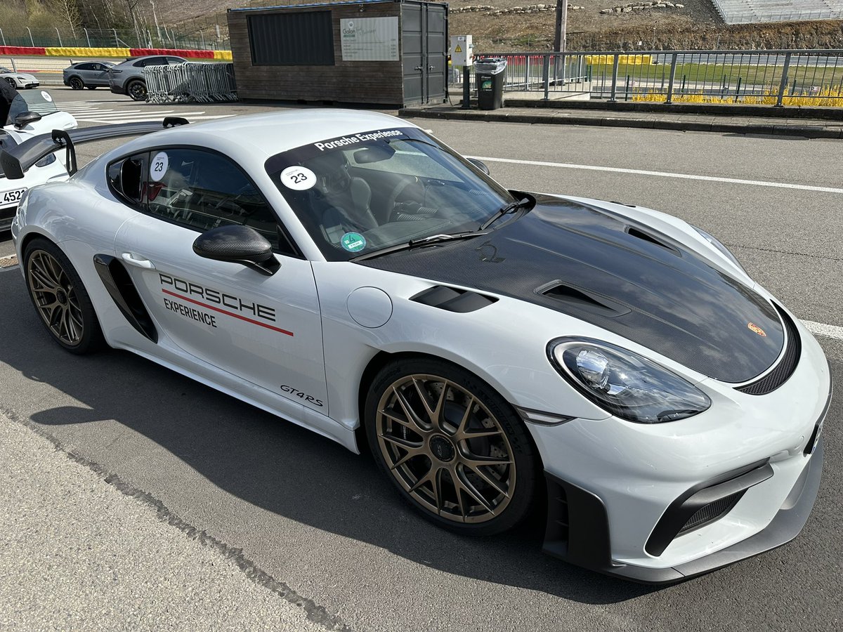 EickeSchuetze's tweet photo. „NFTs are scam“🙉 they said, „Don‘t mint from projects w/o detailed roadmap“🙈, „Porsche messed up the drop“🙊, „way too expensive“💸 - @eth_porsche proved  all of them them wrong, Chapter 3 in Spa was a mindblowing track experience which will become a part of my best memories ♥️ https://t.co/BdIyXcKhMg