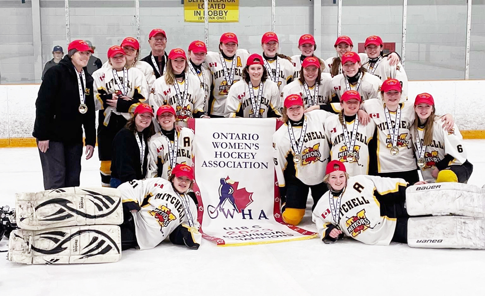 MitchAdvocate's tweet photo. Well-earned provincial championship for Mitchell U18 girls
https://t.co/FgoLfVKgIT https://t.co/j87ROBDlSn