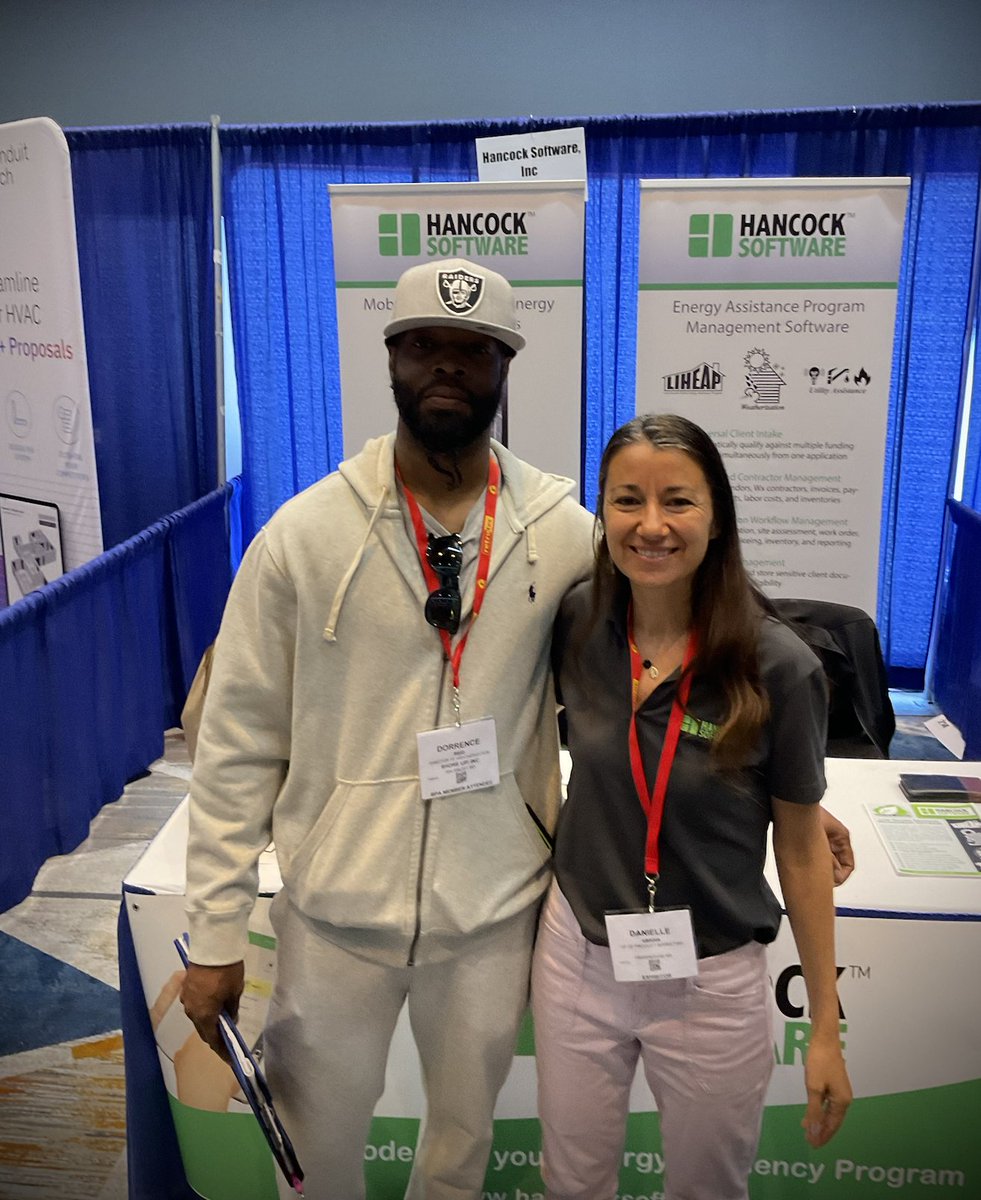 hancockenergy's tweet photo. Dorrence Reid, a Hancock super-user from an agency in Maryland. We were reminiscing about a webinar we ran together years ago. Dorrence his iPad and a 3g cellular connection to live audit a home!  The webinar didn't have the best connection, but we tried! @JoinBPA #NHPC23 https://t.co/Zx1mjpNUTJ