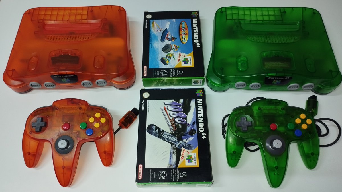 VideoGamesEra's tweet photo. Those bad boys arrived today. Unboxing and Review video soon. #n64 #nintendo64 #junglegreen #fireorange https://t.co/C8skSTEBd8