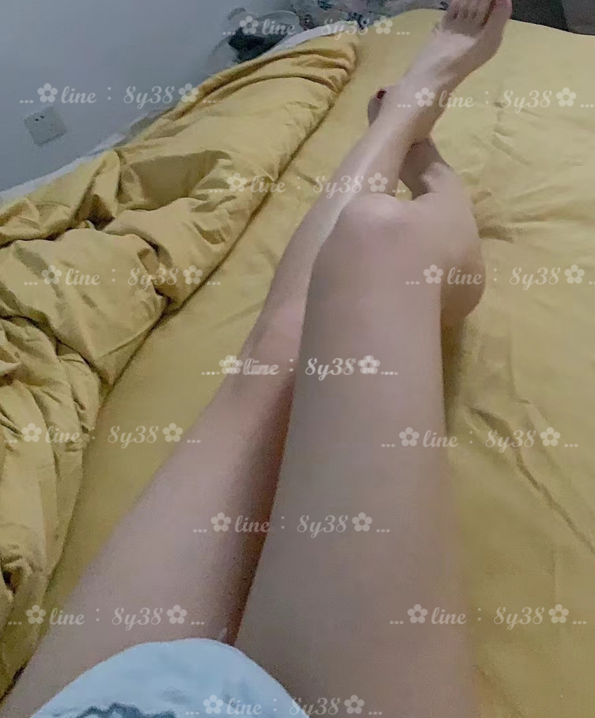 你問我愛你有多深 
那要看你能插多深 https://t.co/VhiRPjD2v2