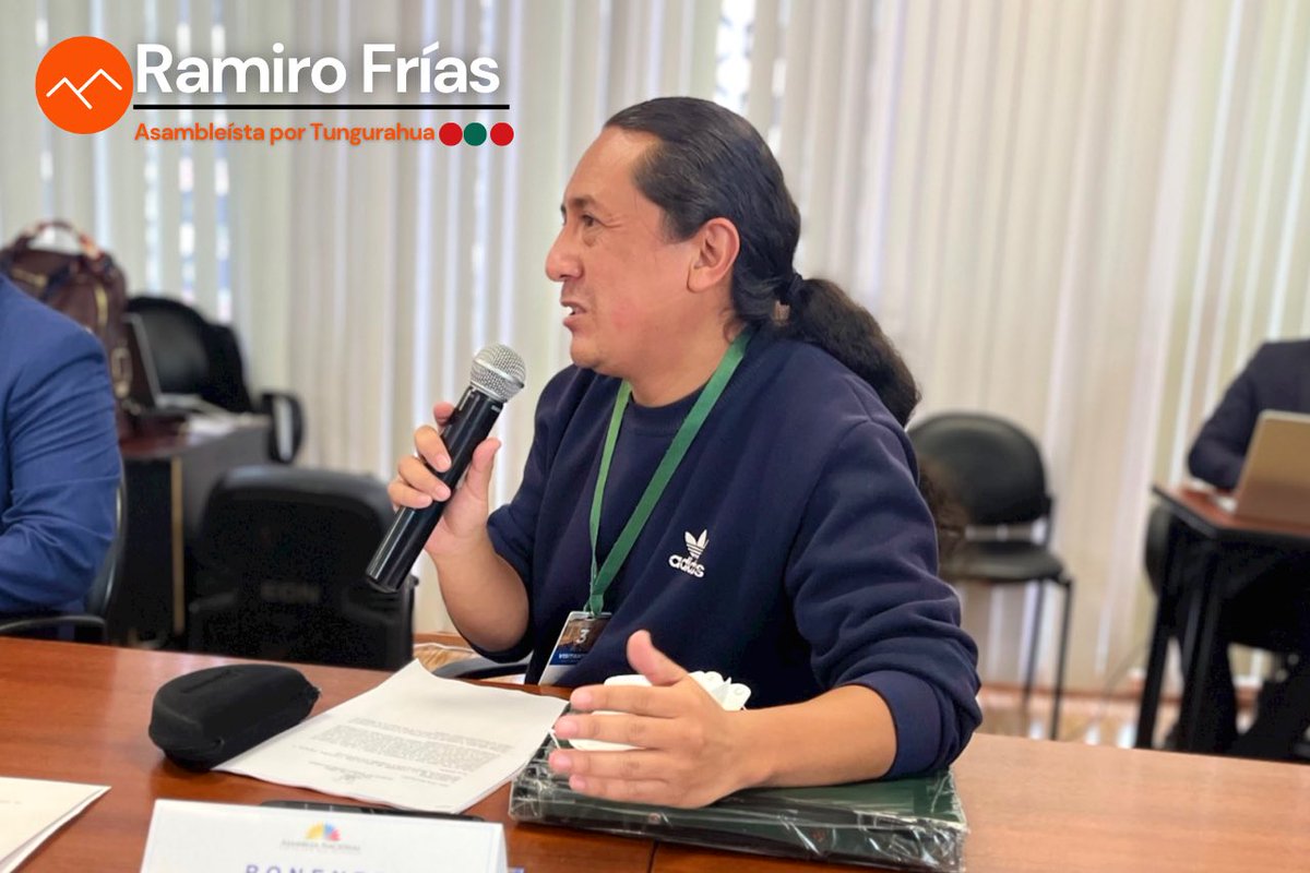 #ComisiónDeEducación |  🟠 Hoy, en la Sesión 152, recibimos en la mesa legislativa al señor César Pila, representante del Frente 13 de Abril para escuchar sus observaciones sobre la Reforma a la Ley orgánica de Educación Intercultural #LOEI.

📚👩🏻‍🏫✅